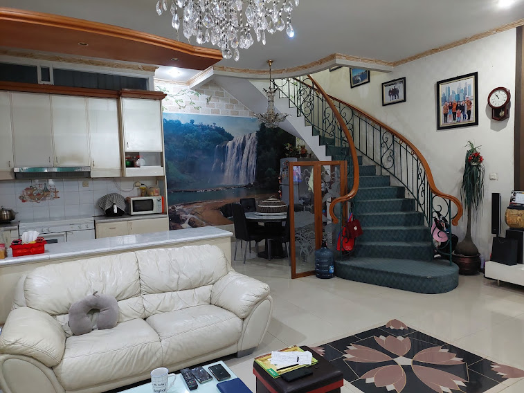 Rumah THI 3,5 Lantai